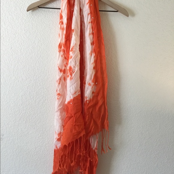 INC pretty orange and white scarf with fringe NWT - Picture 2 of 4